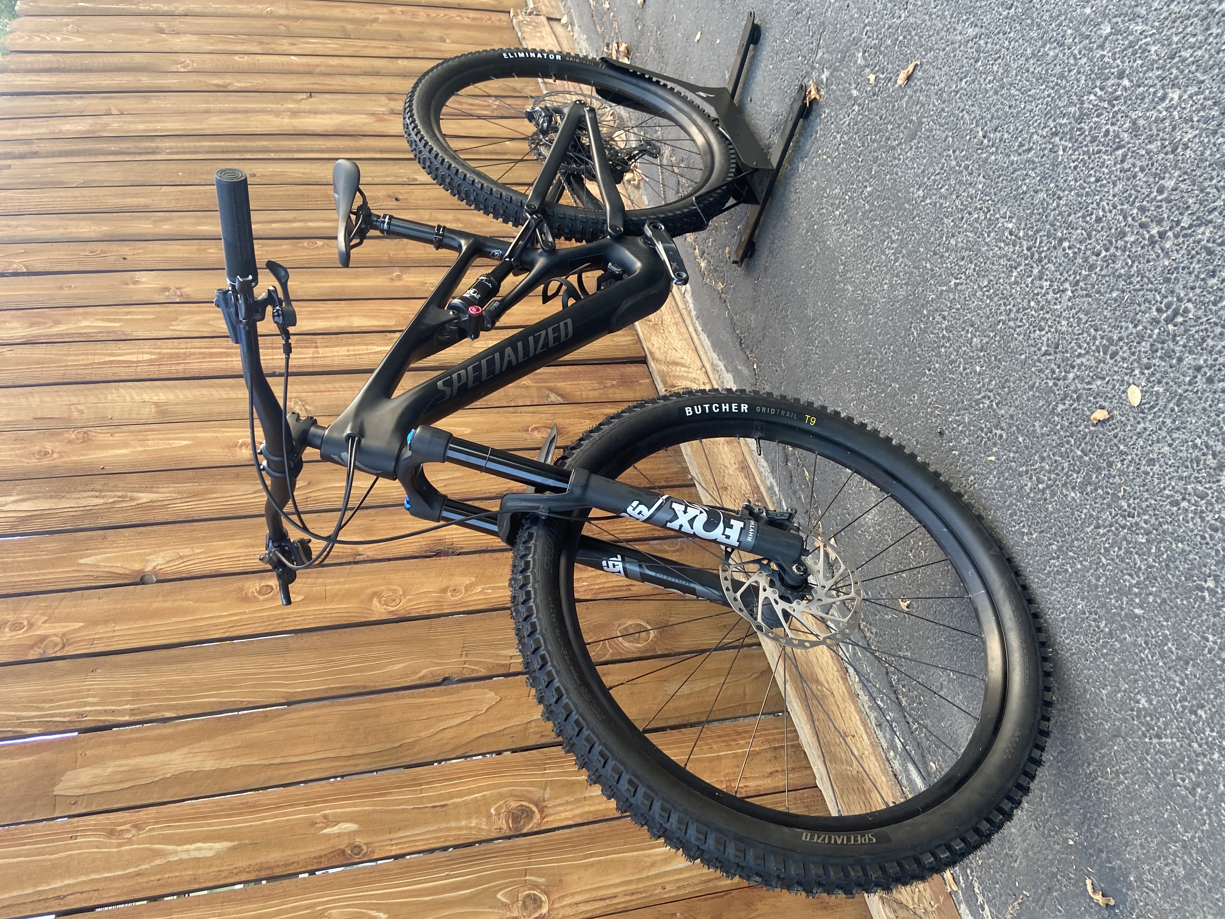 Stumpjumper Evo Mountain Bike - photo 3